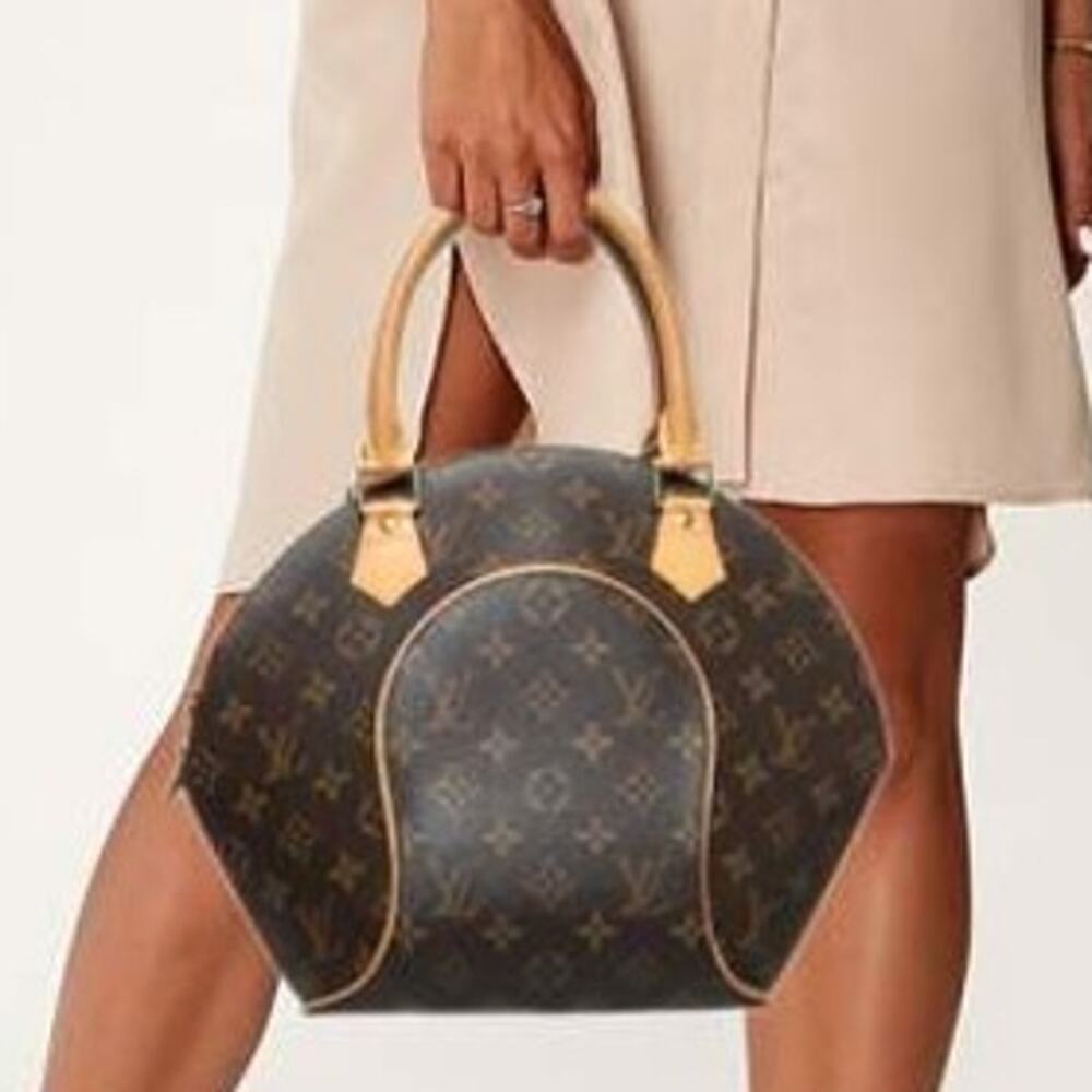 💎✨HOT BUY✨💎AUTHENTIC LOUIS VUITTON Ellipse PM Hand Bag